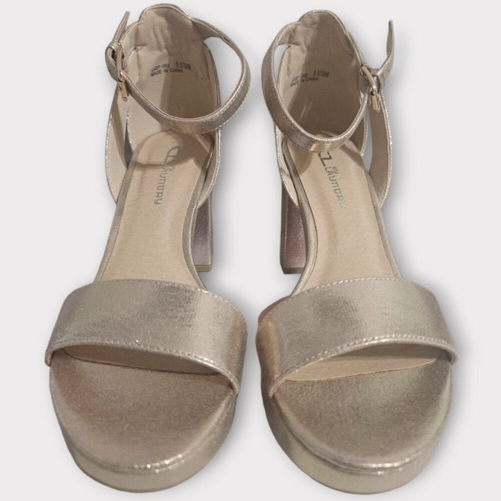 NIB Women's CL By Laundry Go On Ankle Strap Heel Sandal, Size 8.5M, Gold